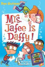 Book cover of MWS DAZE 06 MRS JAFEE IS DAFFY