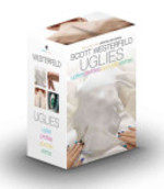 Book cover of UGLIES BOXED SET