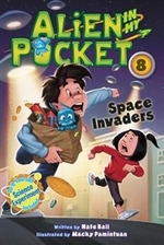 Book cover of ALIEN IN MY POCKET 08 SPACE INVADERS
