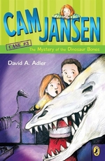 Book cover of CAM JANSEN 03 DINOSAUR BONES