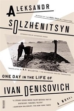 Book cover of 1 DAY IN THE LIFE OF IVAN DENISOVICH