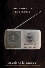 Book cover of VOICE ON THE RADIO