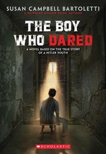 Book cover of BOY WHO DARED