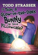 Book cover of IS THAT GLOW-IN-THE-DARK BUNNY IN YOUR P