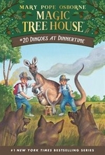 Book cover of MAGIC TREE HOUSE 20 DINGOES AT DINNERTIM