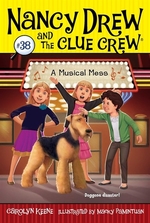 Book cover of NANCY DREW CLUE CREW 38 MUSICAL MESS