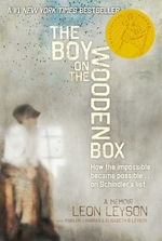 Book cover of BOY ON THE WOODEN BOX