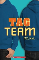 Book cover of TAG TEAM