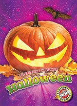Book cover of HALLOWEEN - CELEBRATING HOLIDAYS