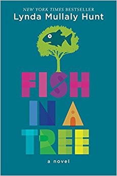 Book cover of FISH IN A TREE