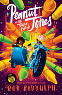 Book cover of PEANUT JONES 02 12 PORTALS