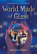Book cover of WORLD MADE OF GLASS